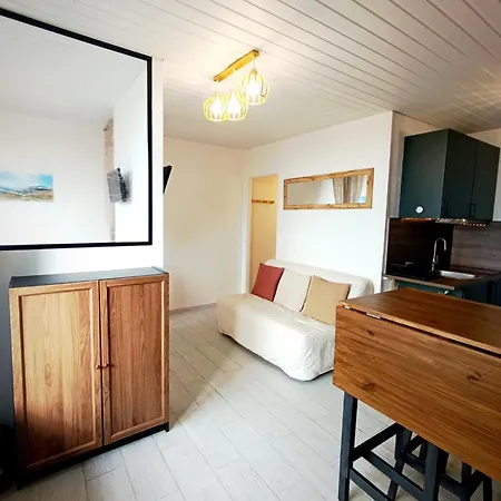 Face 4 Personnes Linge De Maison Sur Demande Apartman *